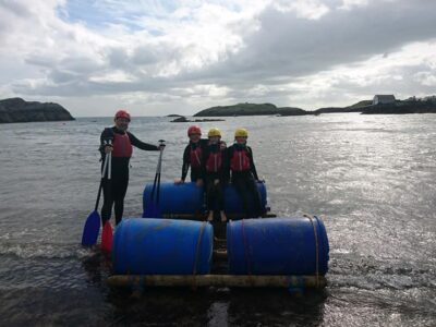Raft building team